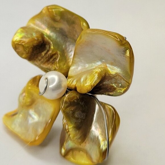 Yellow Genuine Pearl Bead Ring Asymmetric Flower Adjustable Band Ring - Picture 6 of 11